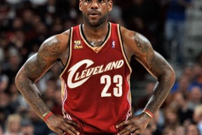 亚博体育-包含詹姆斯新星高光表现表现惊艳，澳大利亚队未来可期！的词条